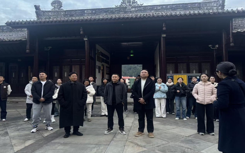 1763693212852087260.jpg 纪念馆采风.jpg