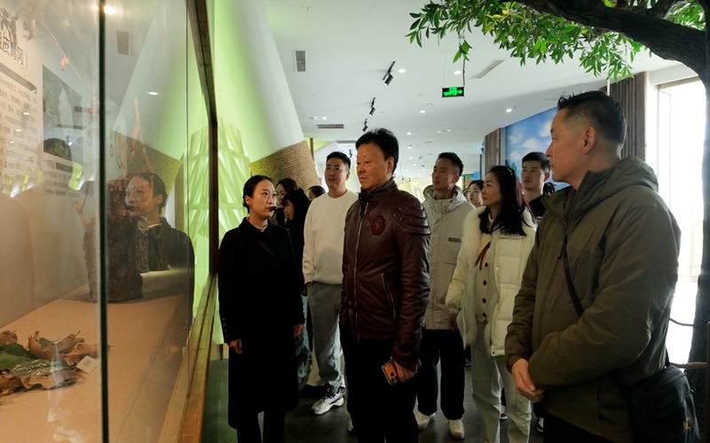 1763693280787516250.jpg 微信图片_2025-11-21_103500_271.jpg